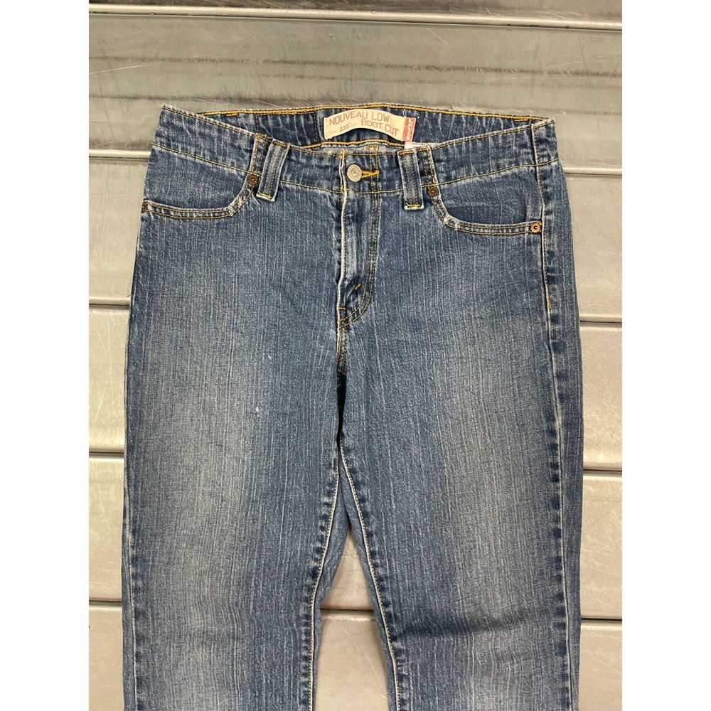 Levis 525‎ Nouveau Low Bootcut Jeans Womens 8M 30x32 Blue Medium Wash Denim - Picture 2 of 16